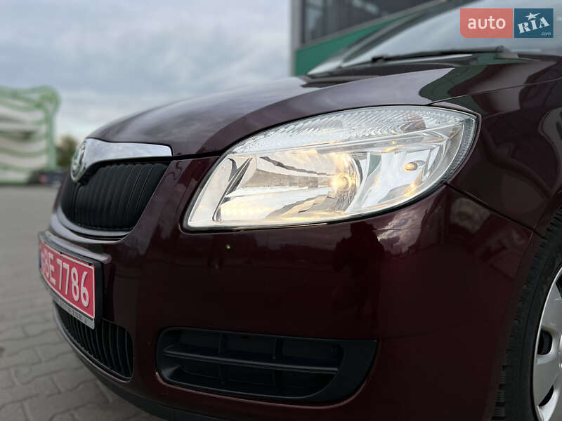 Універсал Skoda Fabia 2010 в Нововолинську