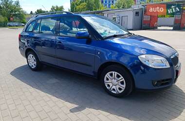 Універсал Skoda Fabia 2009 в 