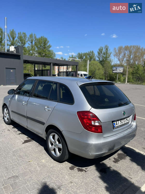 Універсал Skoda Fabia 2012 в Надвірній