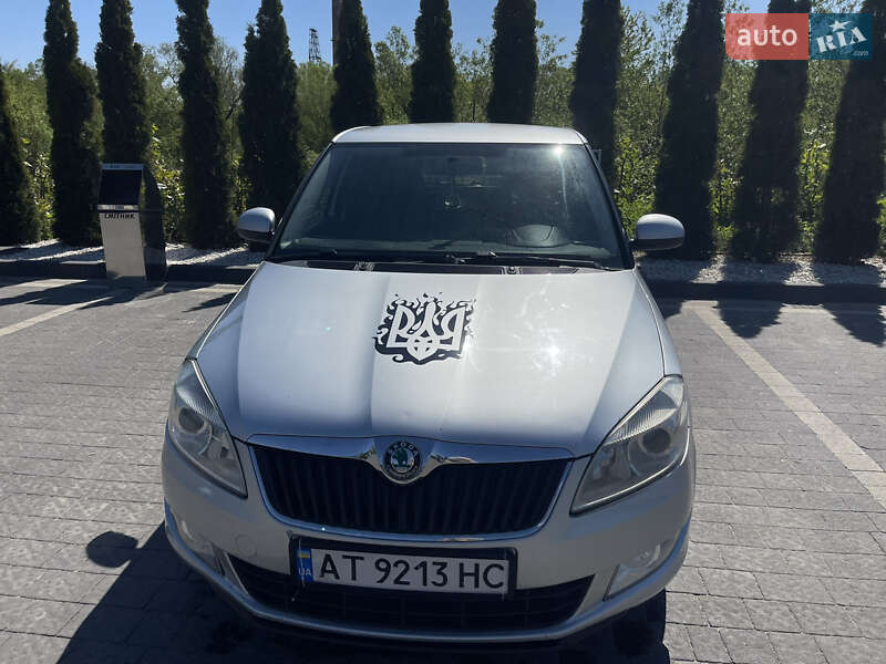 Універсал Skoda Fabia 2012 в Надвірній