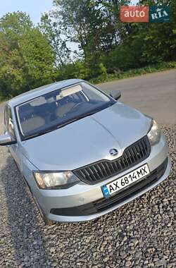 Хетчбек Skoda Fabia 2015 в Старокостянтинові