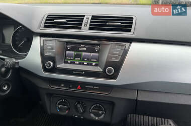 Хэтчбек Skoda Fabia 2015 в 