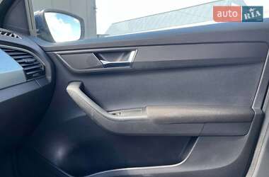 Хэтчбек Skoda Fabia 2016 в 