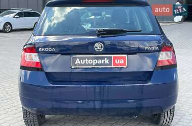 Хэтчбек Skoda Fabia 2016 в 