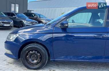 Хэтчбек Skoda Fabia 2016 в 