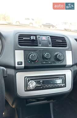 Універсал Skoda Fabia 2010 в 