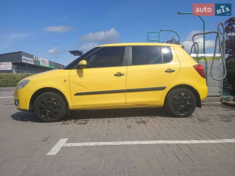 Хетчбек Skoda Fabia 2008 в Вінниці