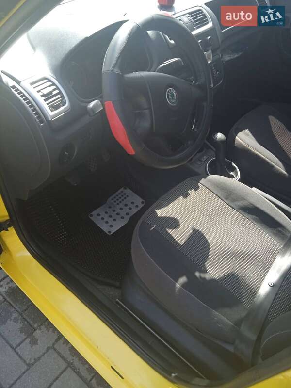 Хетчбек Skoda Fabia 2008 в Вінниці