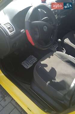 Хетчбек Skoda Fabia 2008 в 