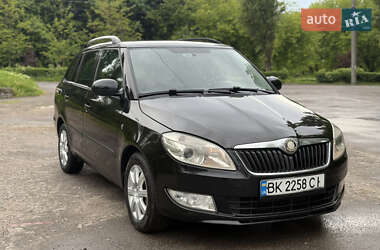 Універсал Skoda Fabia 2010 в 