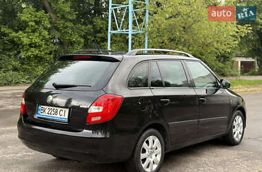 Універсал Skoda Fabia 2010 в 