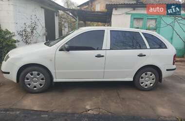Универсал Skoda Fabia 2003 в 