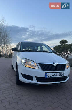 Хетчбек Skoda Fabia 2010 в Чернівцях