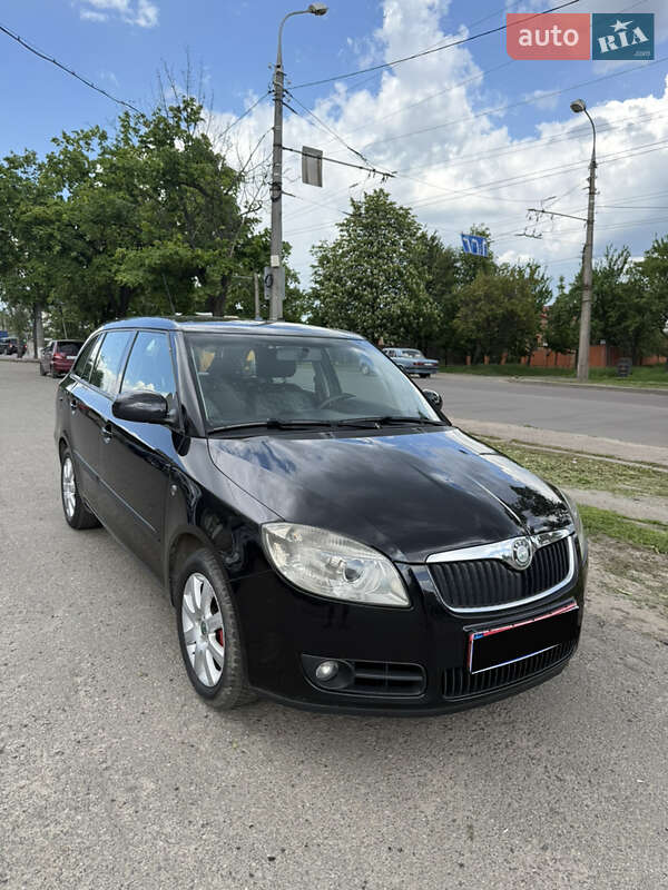 Универсал Skoda Fabia 2008 в Сумах