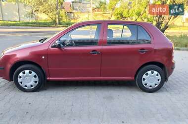 Хэтчбек Skoda Fabia 2006 в 