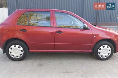 Хэтчбек Skoda Fabia 2006 в 