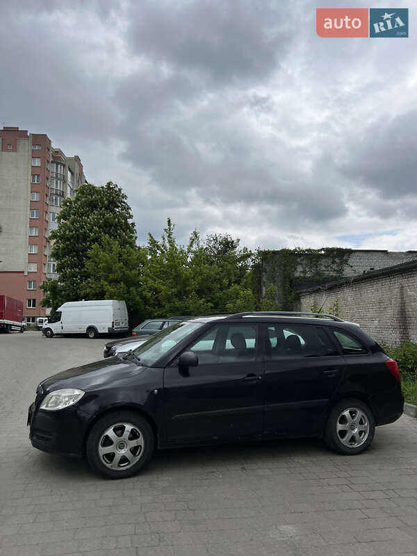 Универсал Skoda Fabia 2009 в Львове фото 7 Универсал Skoda Fabia 2009 в Львове