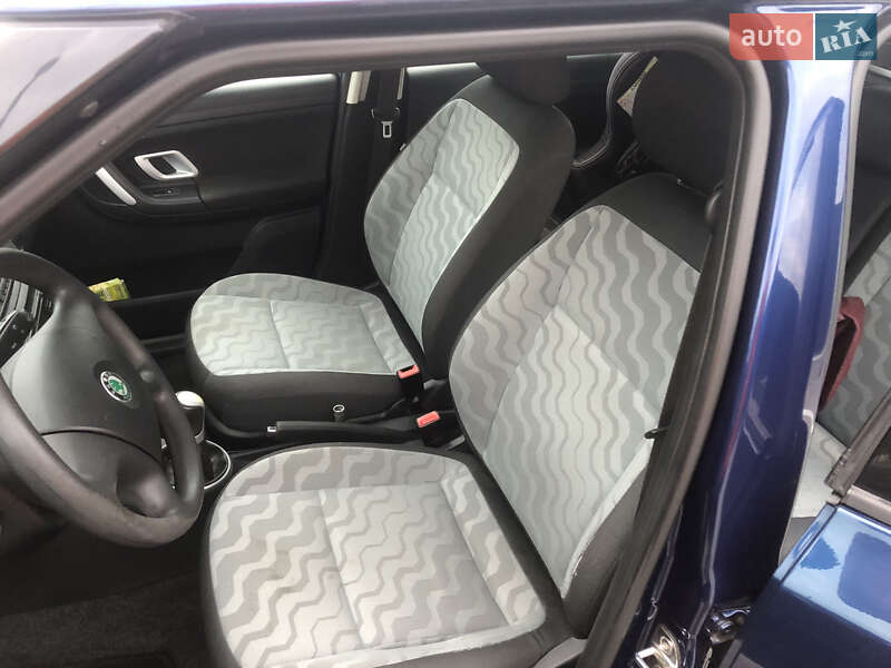 Універсал Skoda Fabia 2009 в Луцьку