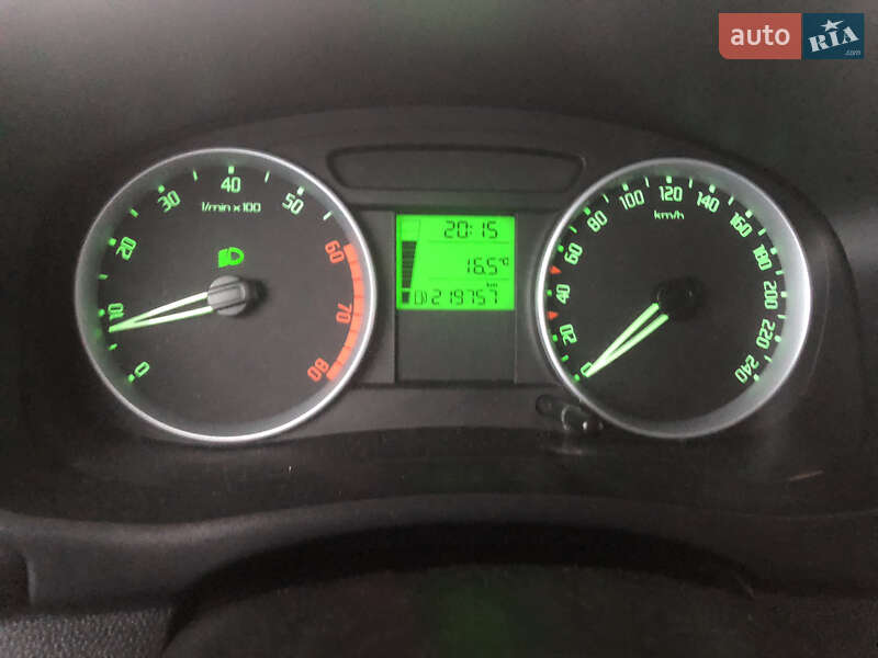 Універсал Skoda Fabia 2009 в Луцьку