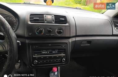 Хэтчбек Skoda Fabia 2013 в 