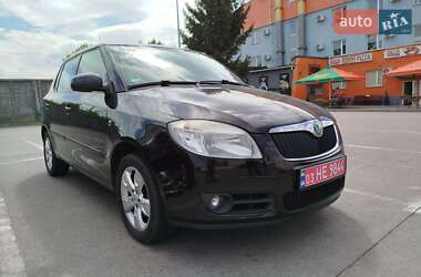 Хэтчбек Skoda Fabia 2007 в 