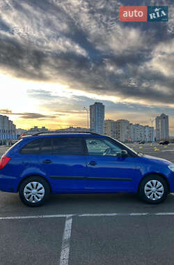Універсал Skoda Fabia 2009 в 
