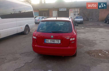 Універсал Skoda Fabia 2009 в Львові