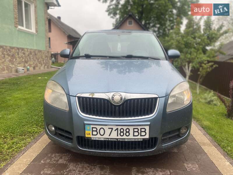 Універсал Skoda Fabia 2008 в Тернополі
