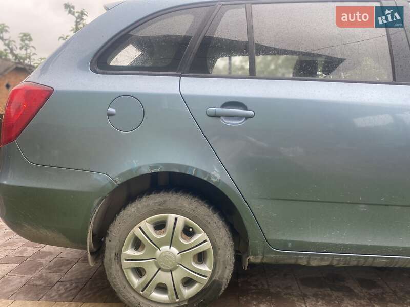 Універсал Skoda Fabia 2008 в Тернополі