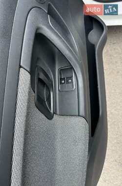 Хэтчбек Skoda Fabia 2013 в 