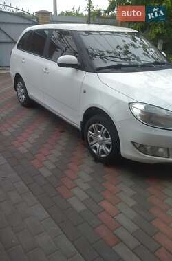 Универсал Skoda Fabia 2012 в 