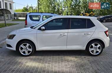 Хэтчбек Skoda Fabia 2016 в Виннице