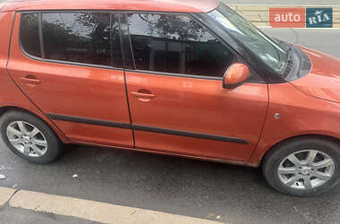 Хетчбек Skoda Fabia 2008 в 