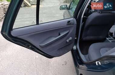 Универсал Skoda Fabia 2001 в 
