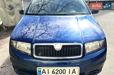 Седан Skoda Fabia 2006 в 