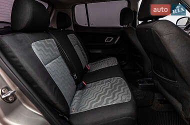Хэтчбек Skoda Fabia 2008 в 