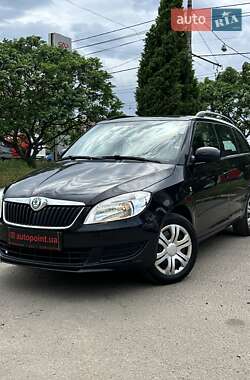 Skoda Fabia 2011 Skoda Fabia 2011