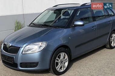 Универсал Skoda Fabia 2008 в Луцке