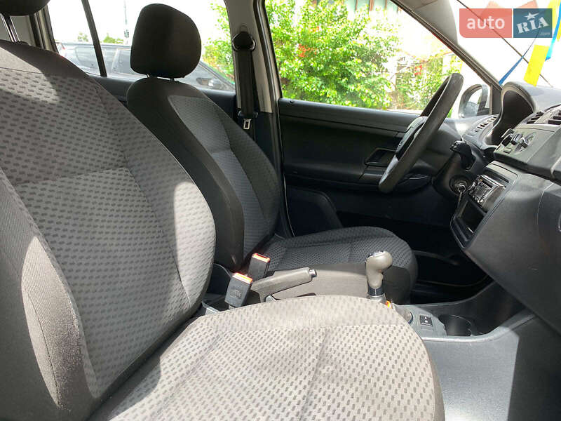 Хетчбек Skoda Fabia 2012 в Вінниці