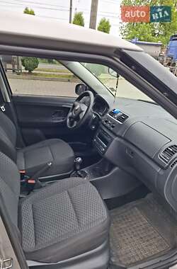 Универсал Skoda Fabia 2010 в 