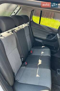 Хэтчбек Skoda Fabia 2012 в 