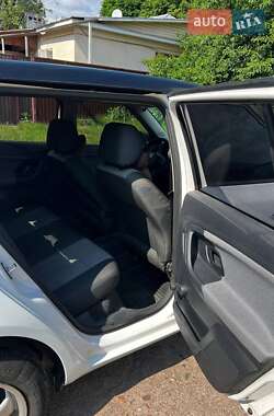 Хэтчбек Skoda Fabia 2012 в 