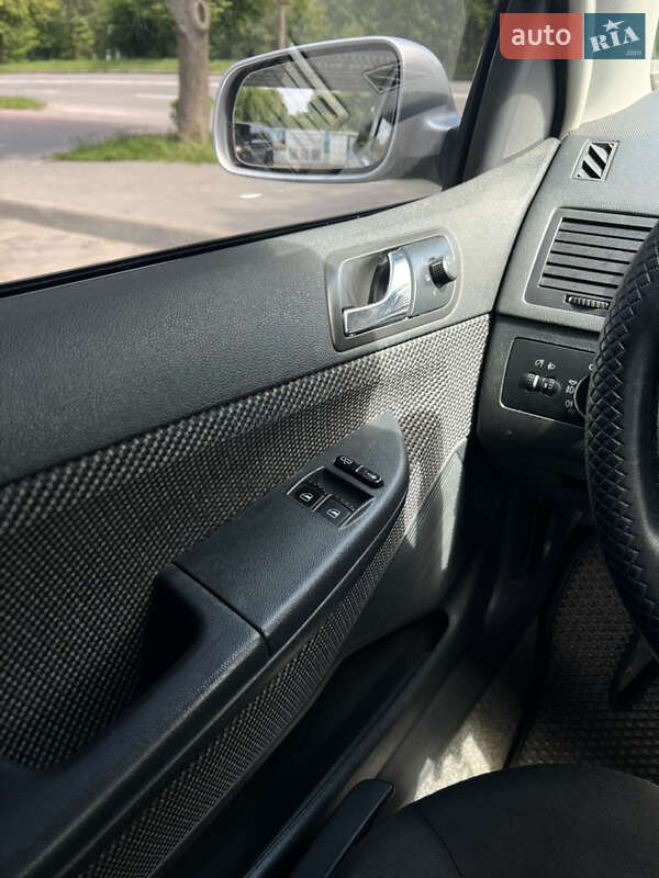 Універсал Skoda Fabia 2007 в Хмельницькому