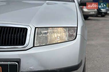 Хэтчбек Skoda Fabia 2002 в 