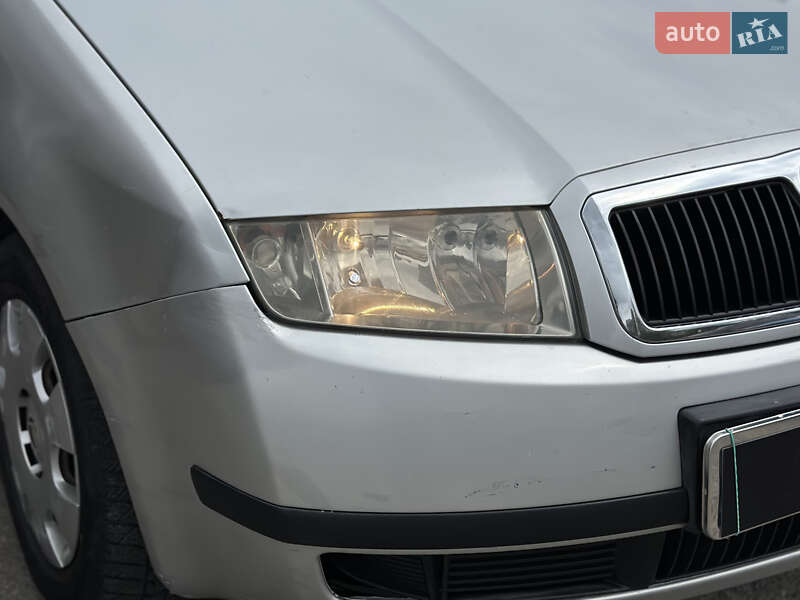 Хетчбек Skoda Fabia 2002 в Шептицькому