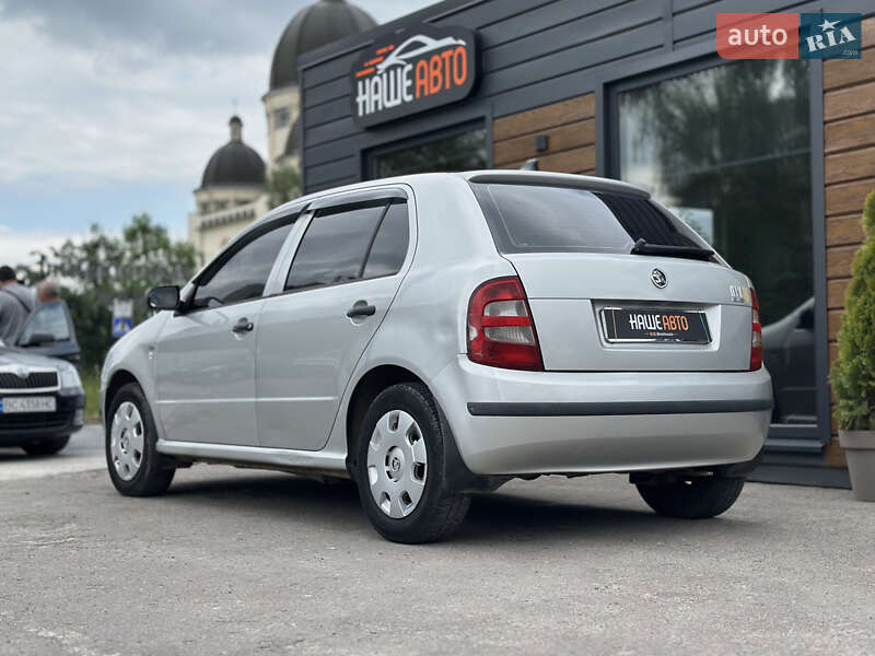 Хетчбек Skoda Fabia 2002 в Шептицькому