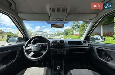 Хетчбек Skoda Fabia 2009 в 