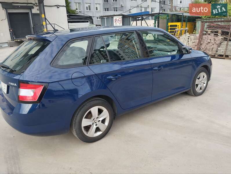 Универсал Skoda Fabia 2016 в Хмельницком