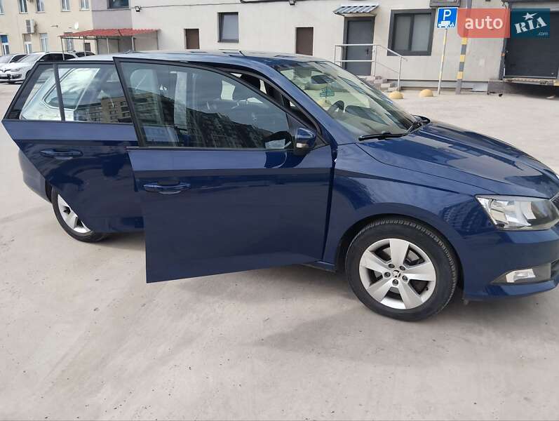 Универсал Skoda Fabia 2016 в Хмельницком