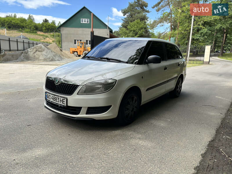 Универсал Skoda Fabia 2011 в 